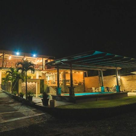 Quinta Betania Villa Puyo Exteriör bild